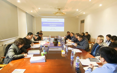 標(biāo)題：開門紅！“農(nóng)作物秸稈切割揉碎壓制成型裝備科技成果轉(zhuǎn)化”項(xiàng)目順利通過綜合績(jī)效評(píng)價(jià)
瀏覽次數(shù)：1164
發(fā)表時(shí)間：2024-02-04